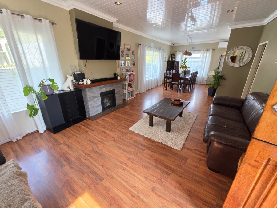 4 Bedroom Property for Sale in Bayswater Free State